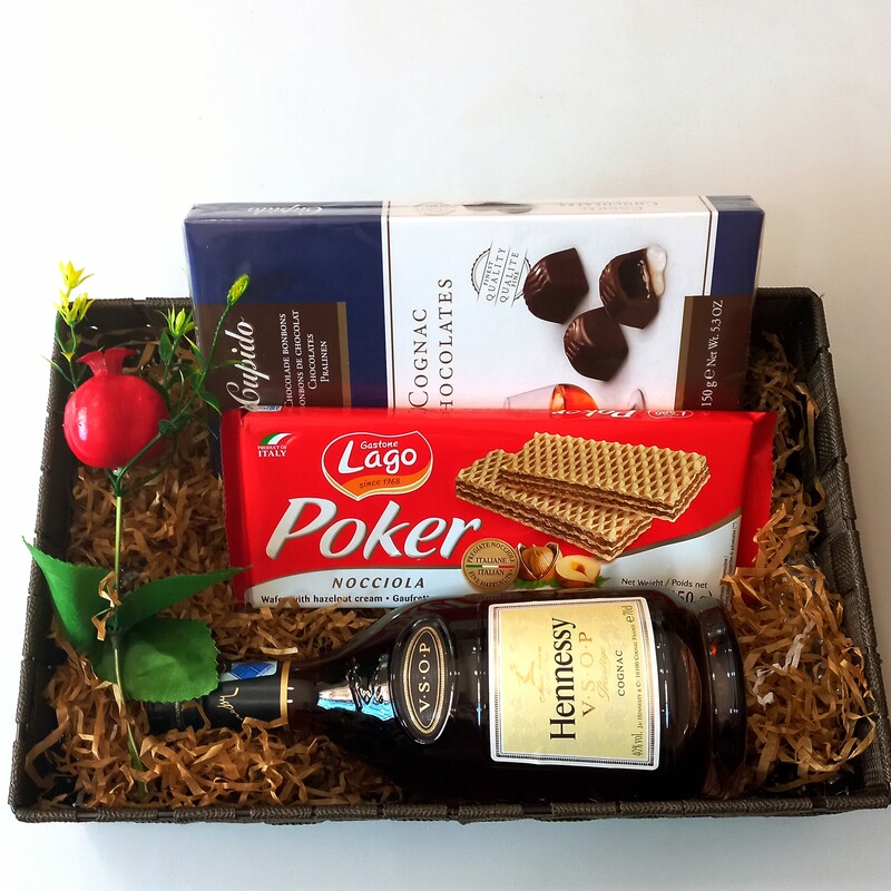 Buy Gift hamper for him online in Nairobi